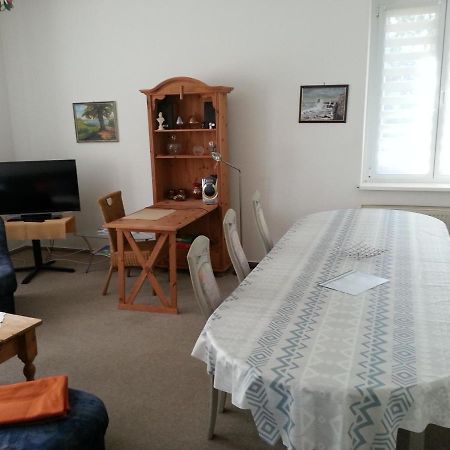 Grosse Wohnung Nossentiner Huette エクステリア 写真